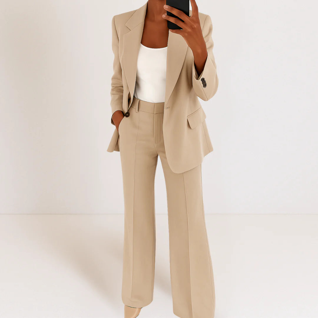 Conjunto Verona™ – Traje sastre con corte estructurado y elegancia contemporánea