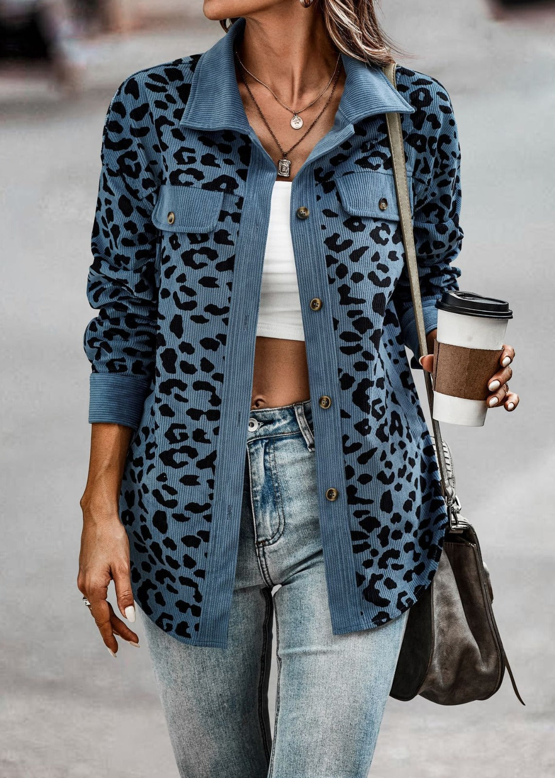 Ángela / Chaqueta estampada animal print