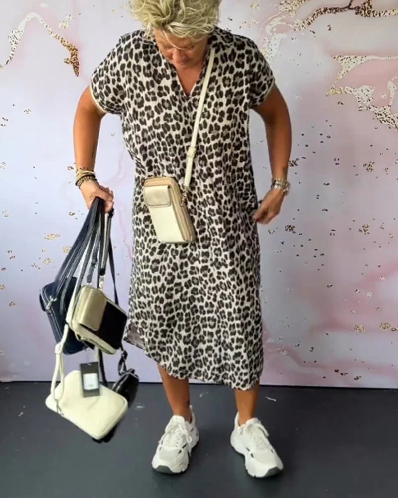 Katia – Vestido suelto con estampado animal print