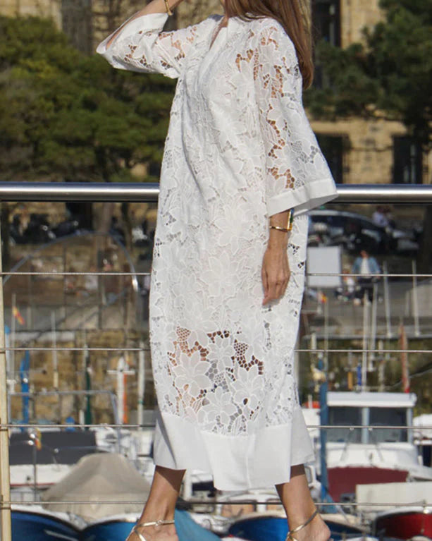 Julia™ – Vestido largo blanco de encaje floral