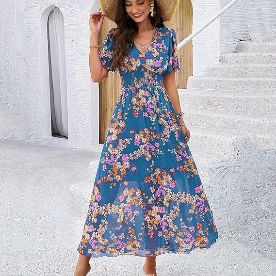 Adriana™ Vestido largo floral con escote en V, manga corta y vuelo ligero