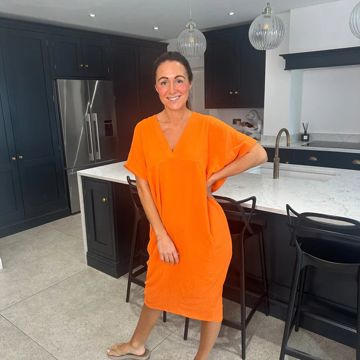 Gabriela™ – Vestido amplio de verano con escote en pico y estilo minimalista