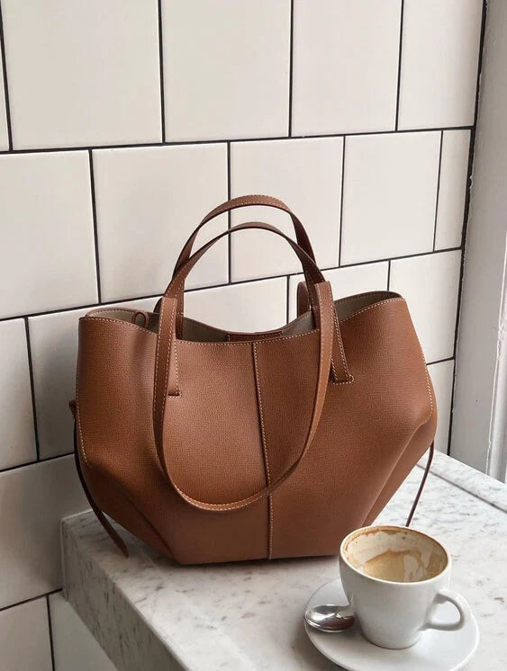 Teresa – Bolso Tote con Asas Curvas