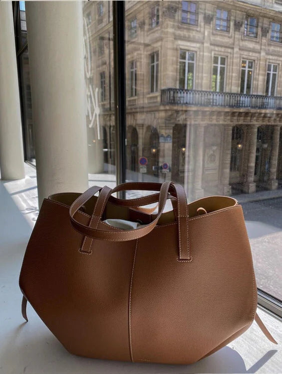Teresa – Bolso Tote con Asas Curvas