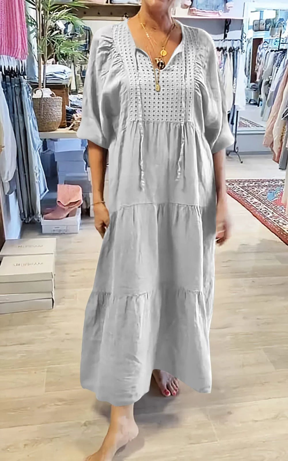 Leonor - Vestido largo con bordado calado y mangas abullonadas