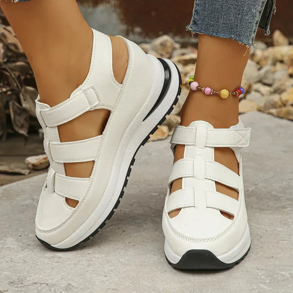 LILIANA | Sandalias ergonómicas para mujer: comodidad total y un estilo elegante para el día a día.