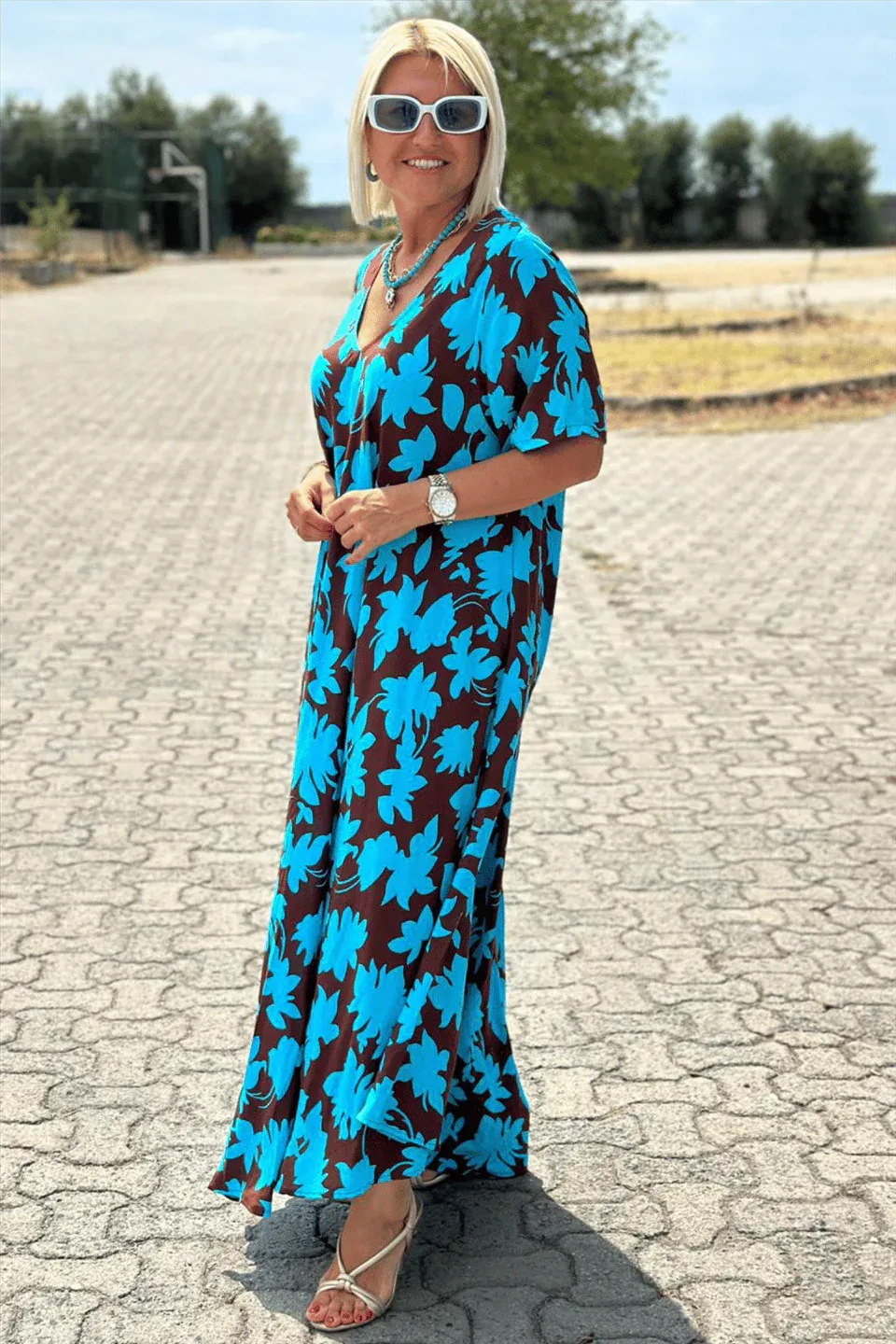 Nayra™ Vestido Largo Floral con Corte Amplio y Escote en V