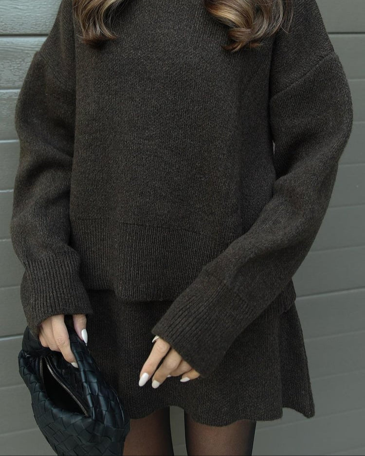 Lara - Conjunto de otoño de punto con jersey y falda