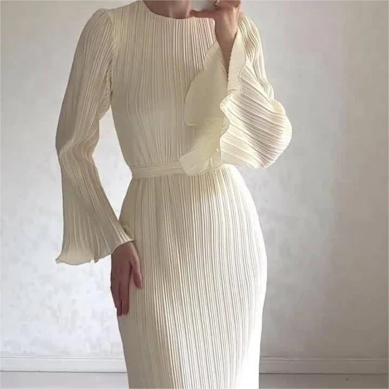Felicia™ – Vestido largo plisado con mangas acampanadas