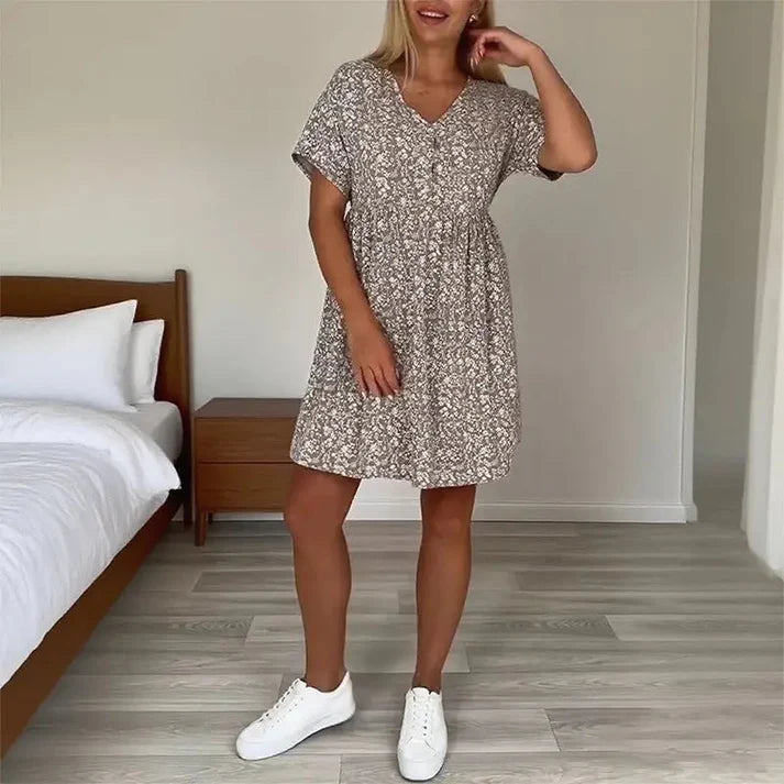 Amara - Vestido de manga corta con cuello en V