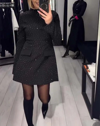 Elvira – Vestido elegante con brillo sutil