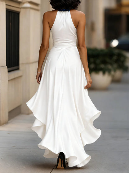 Valeria - Vestido largo satinado con cuello halter y lazo en la cintura