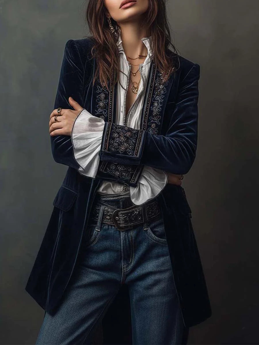 Lavinia – Chaqueta elegante de terciopelo con bordados refinados