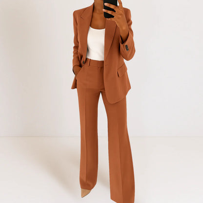 Conjunto Verona™ – Traje sastre con corte estructurado y elegancia contemporánea