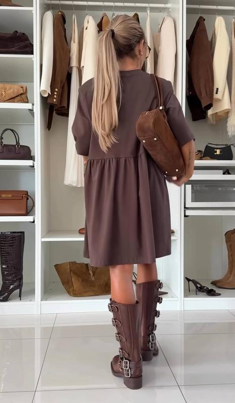 Nuria - Vestido amplio de estilo minimalista