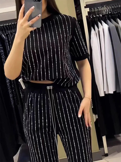 Yara - Conjunto de dos piezas con rayas brillantes