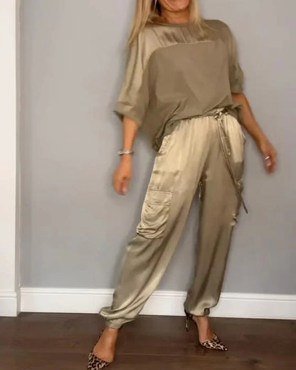 Lucía™ Conjunto de Satén