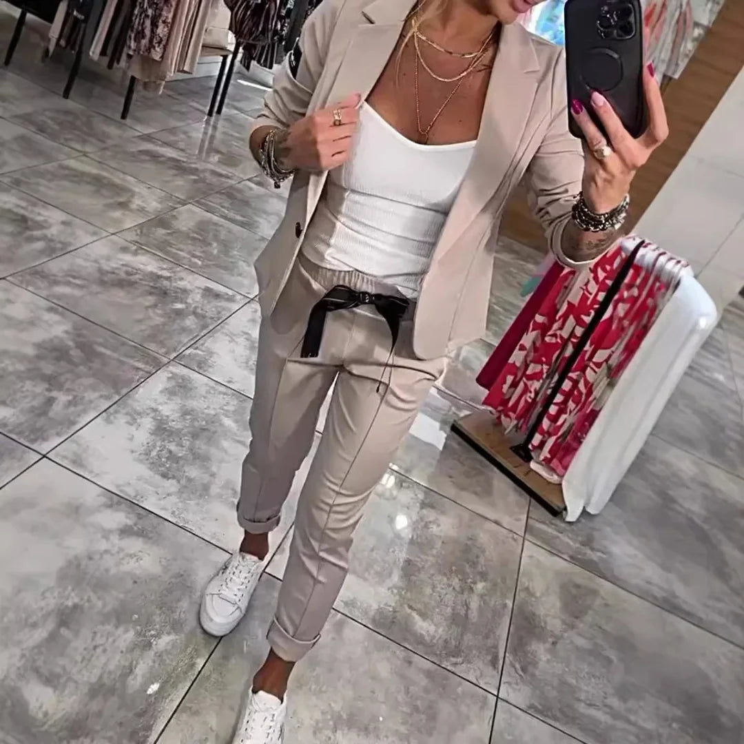 Ginebra - Traje de chaqueta y pantalón para mujer