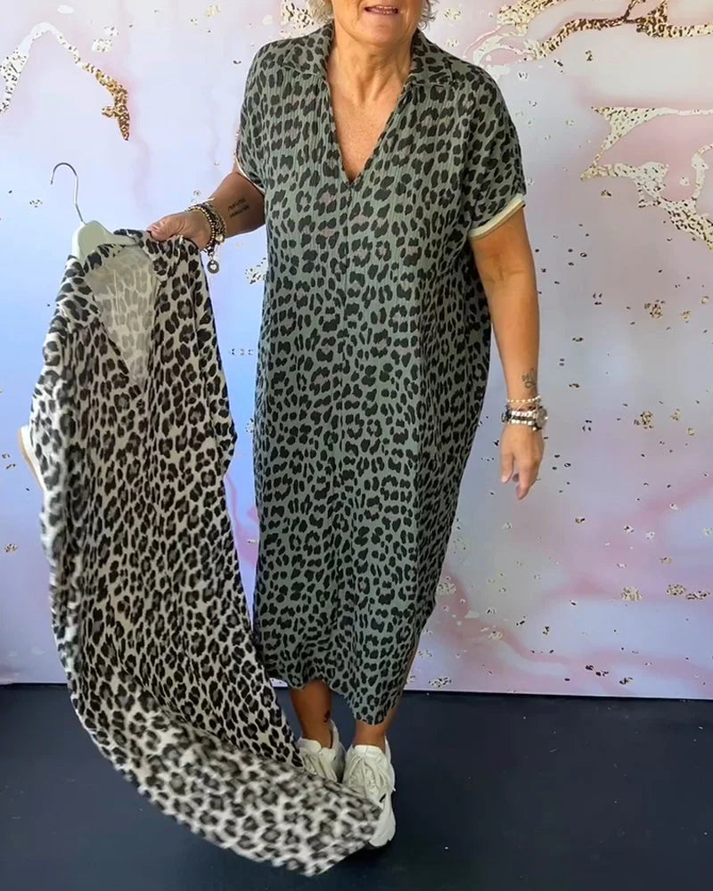 Katia – Vestido suelto con estampado animal print