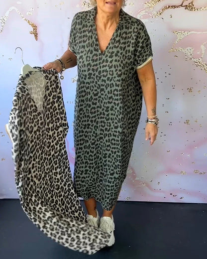 Katia – Vestido suelto con estampado animal print