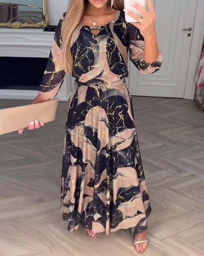 Cora - Vestido elegante con manga tres cuartos y estampado abstracto