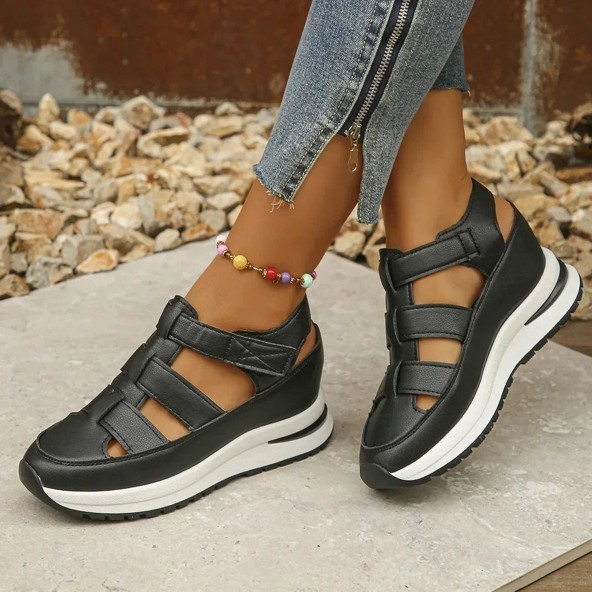 LILIANA | Sandalias ergonómicas para mujer: comodidad total y un estilo elegante para el día a día.