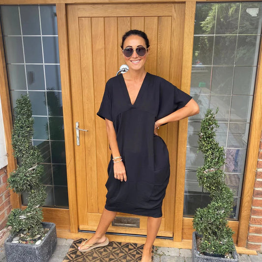 Gabriela™ – Vestido amplio de verano con escote en pico y estilo minimalista