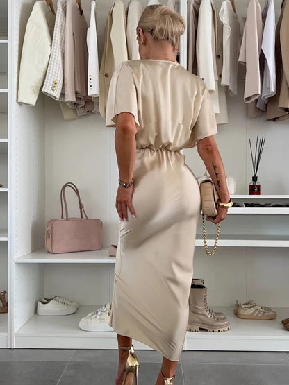 Violeta - Vestido largo de satén con escote en V y nudo cruzado