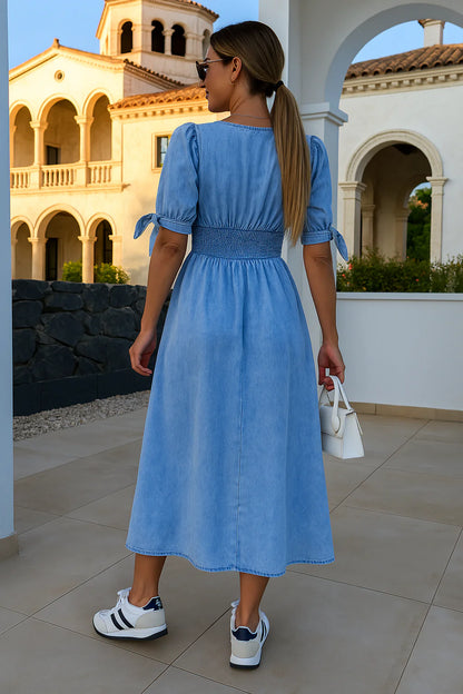 Melinza – Vestido de Mezclilla con Escote en V