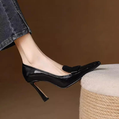 Selene - Tacones de aguja con acabado brillante