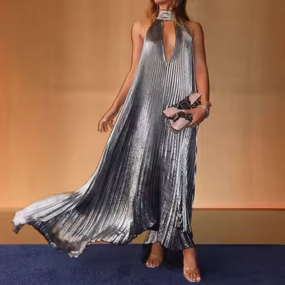 Nadia – Vestido maxi de fiesta metalizado plisado con escote halter