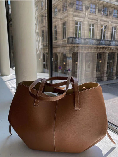 Teresa – Bolso Tote con Asas Curvas