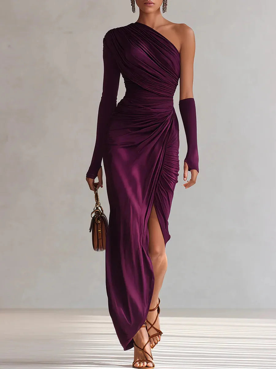 Rosalía – Vestido maxi morado de un solo hombro