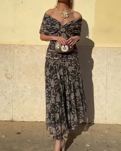 Julieta - Vestido elegante con cuello en V y hombros descubiertos