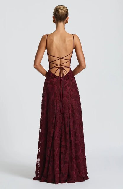 Clara Léon – Elegante vestido maxi