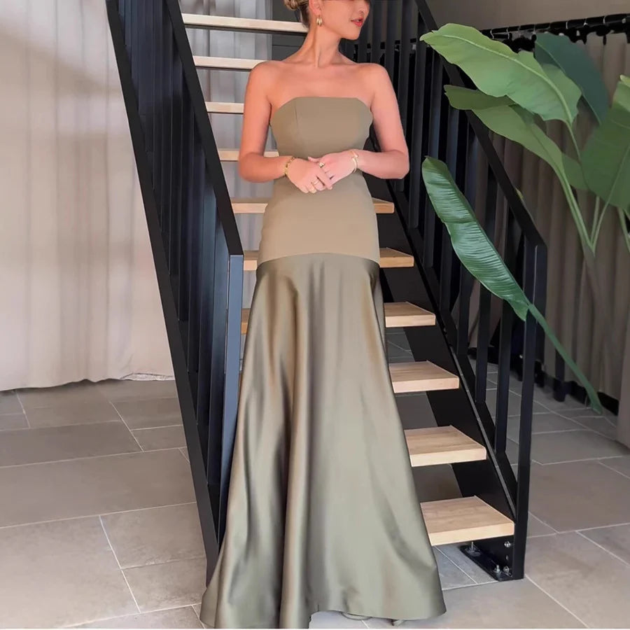 Maitena - Vestido largo sin tirantes con falda de satén