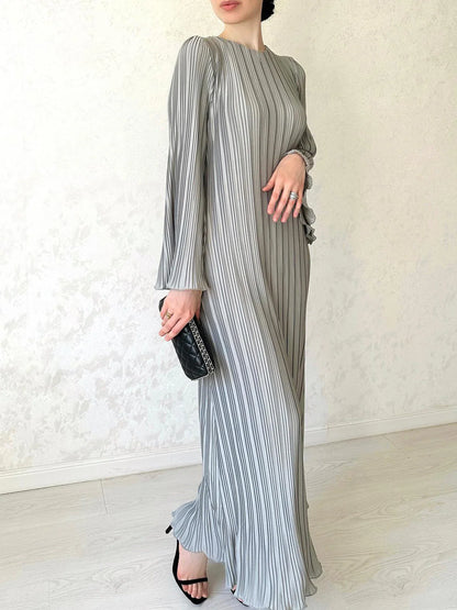 Felicia™ – Vestido largo plisado con mangas acampanadas