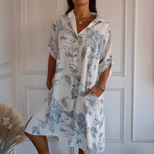 Judit™ – Vestido camisero floral con bolsillos y frescura relajada