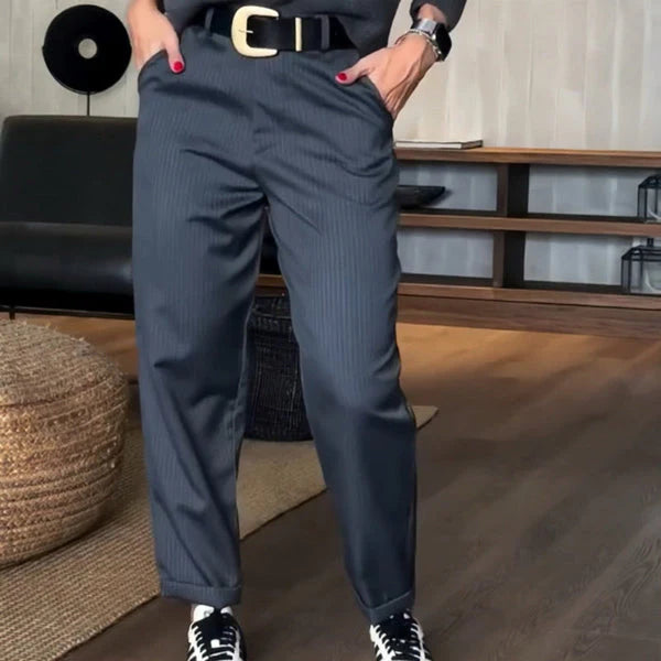 Matilda – Pantalón elegante de corte recto con rayas