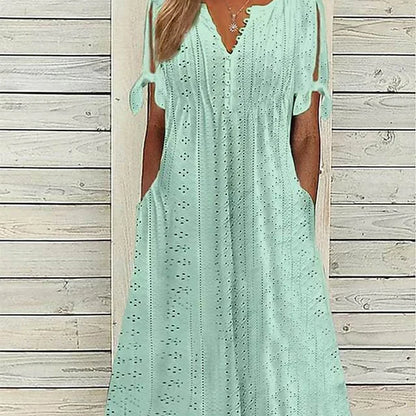 Abril™ | El vestido bordado que respira verano