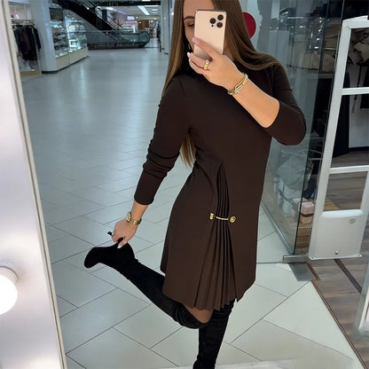 Margot – Vestido elegante con panel plisado y mangas largas