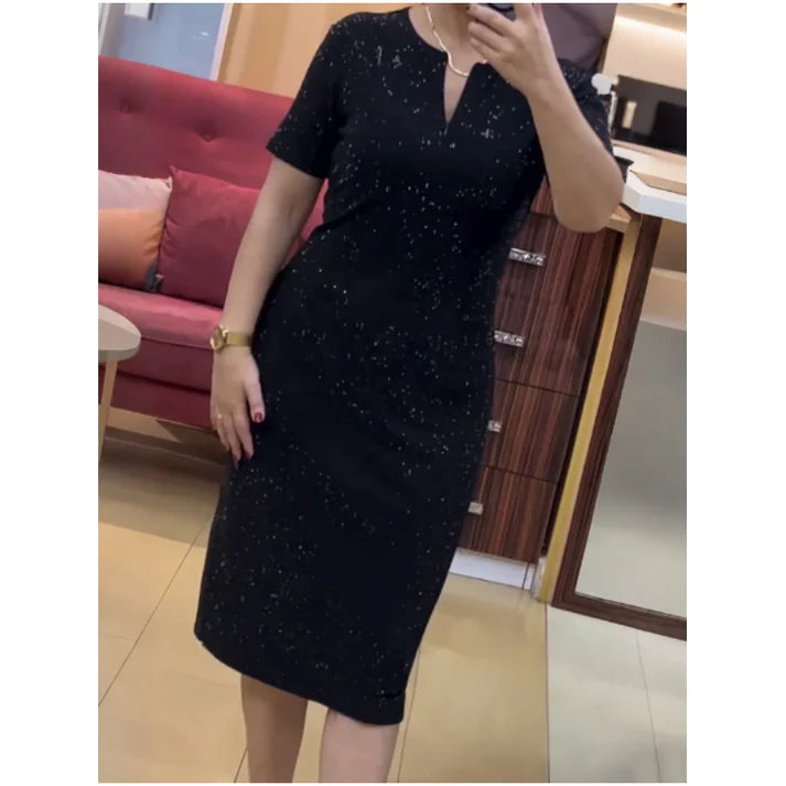 Laura – Vestido clásico negro brillante