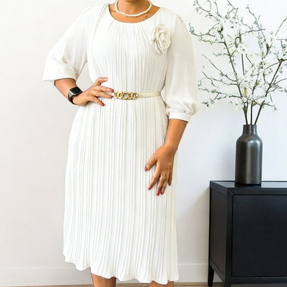 Cecilia – Vestido midi plisado con mangas 3/4 y cinturón