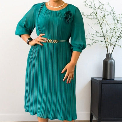 Cecilia – Vestido midi plisado con mangas 3/4 y cinturón